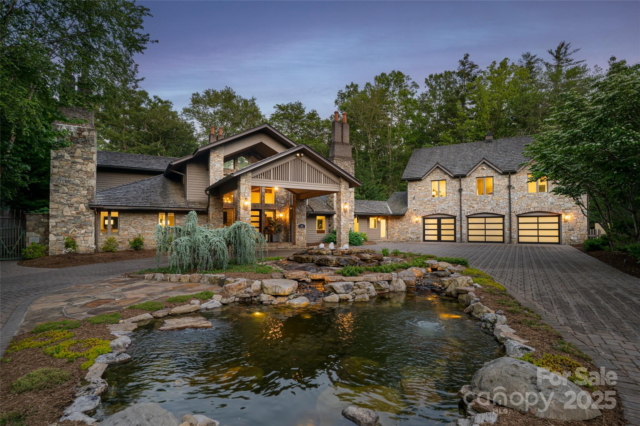 Photo of 268 Holly Arbor Lane, Asheville, NC 28803