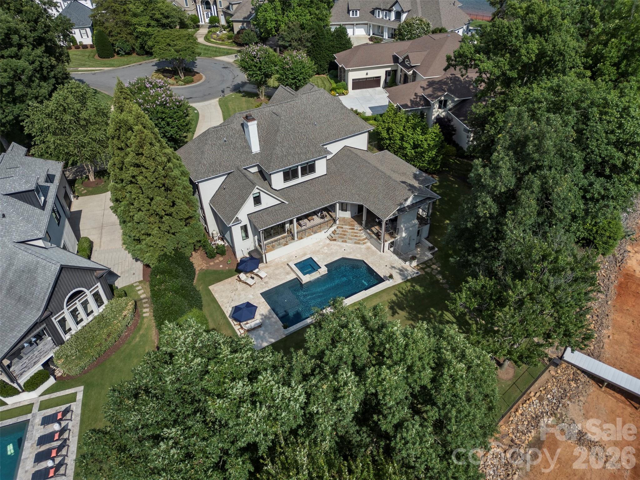 Photo of 18407 Peninsula Cove Lane, Cornelius, NC 28031