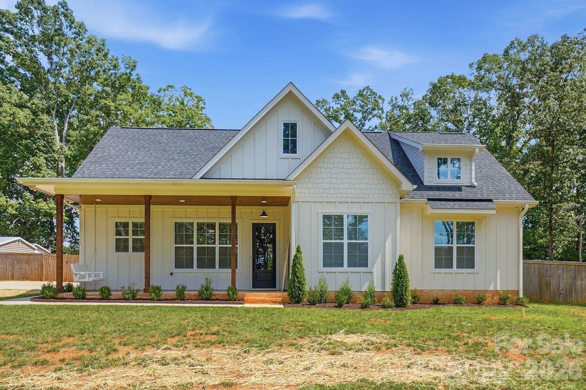 Photo of 369 Sunderland Road, Belmont, NC 28012