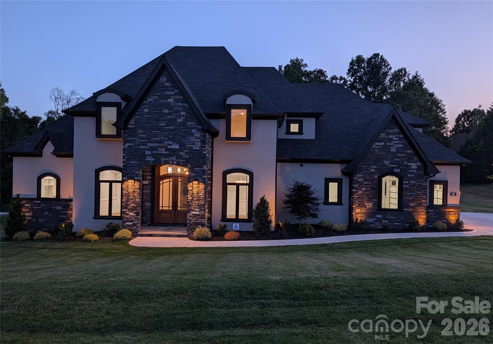 Photo of 110 Hunts Landing Drive, Mooresville, NC 28117