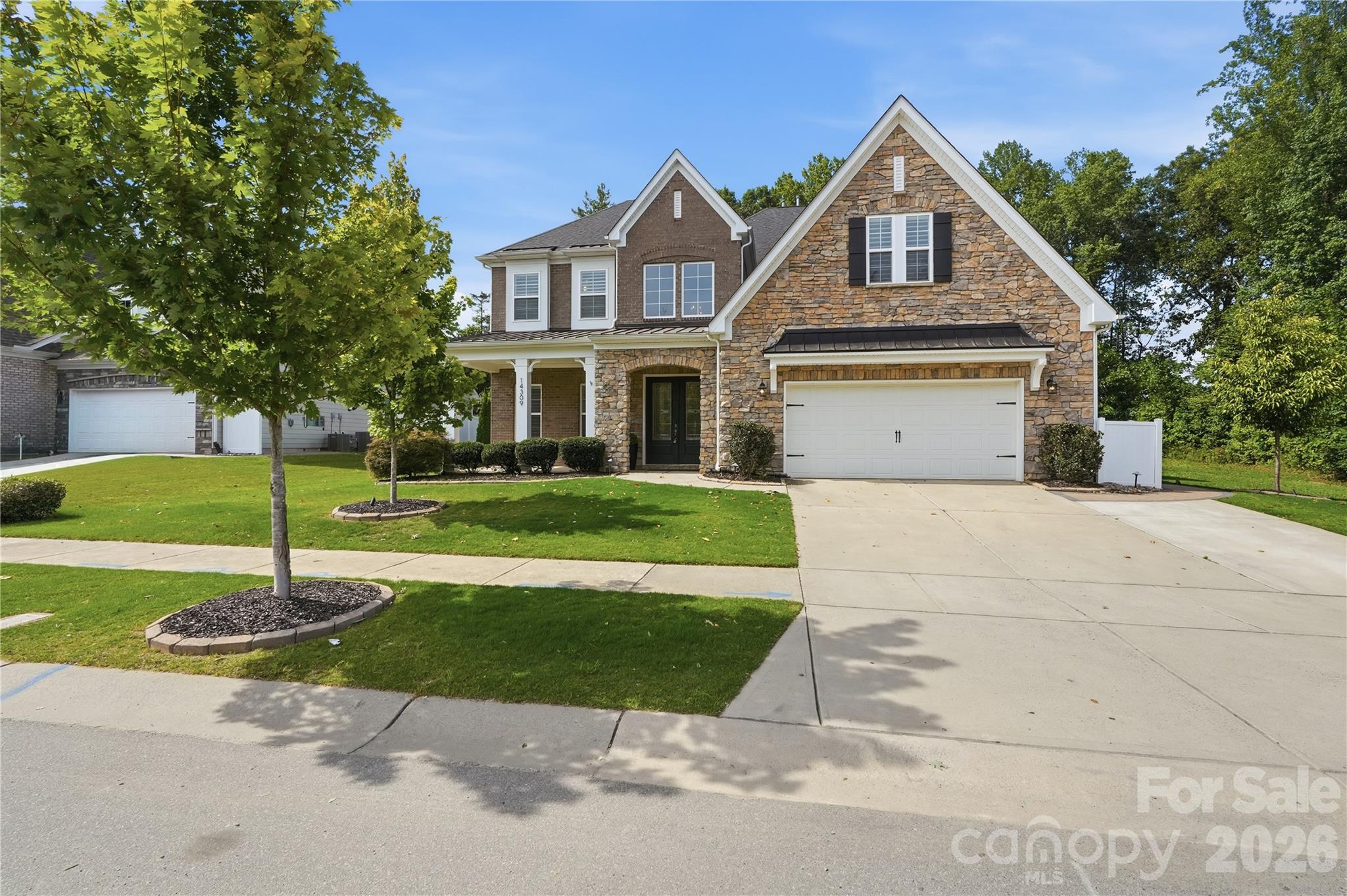 Photo of 14309 Morningate Street, Huntersville, NC 28078