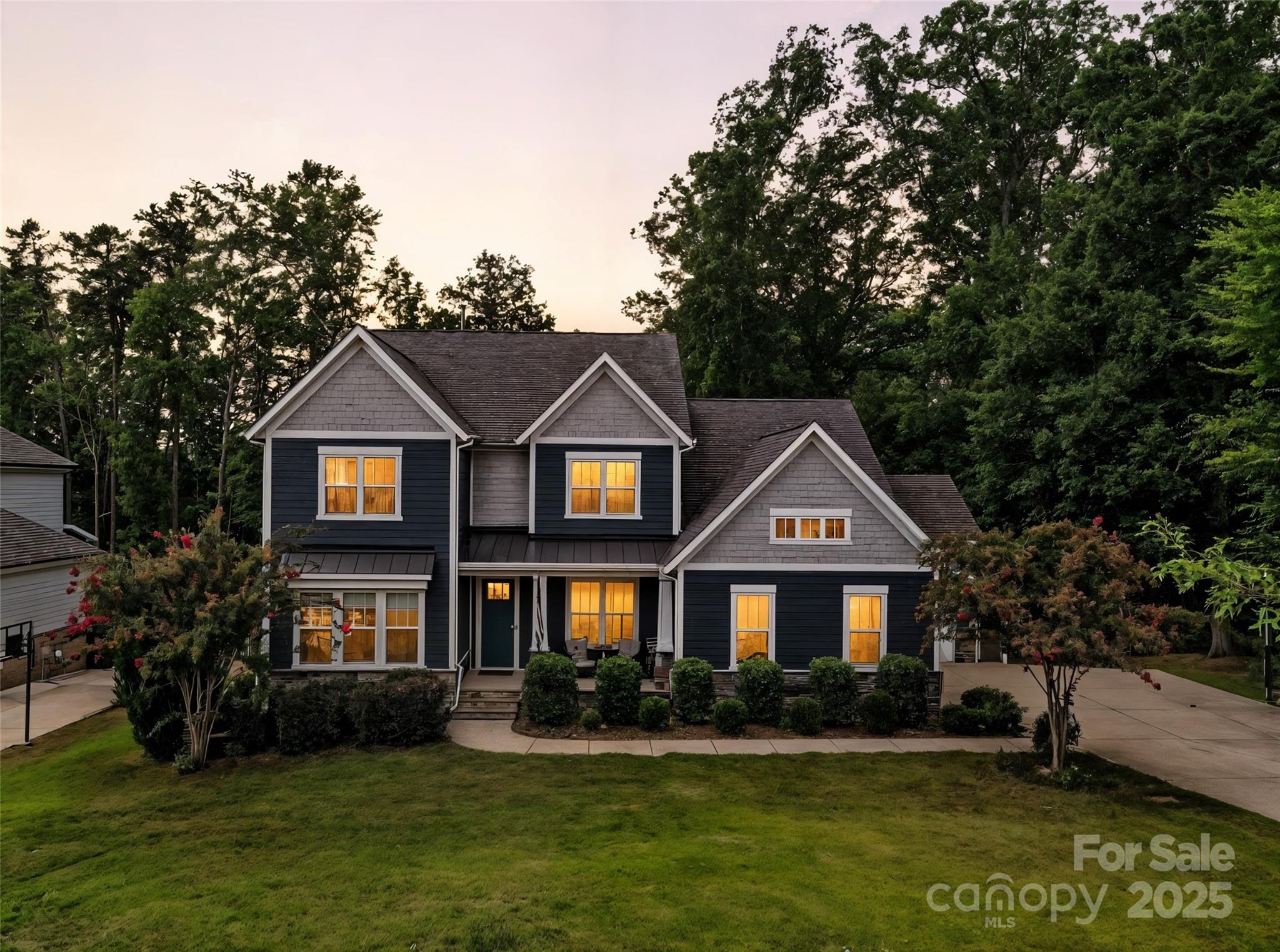 Photo of 173 S South Shore Drive, Belmont, NC 28012