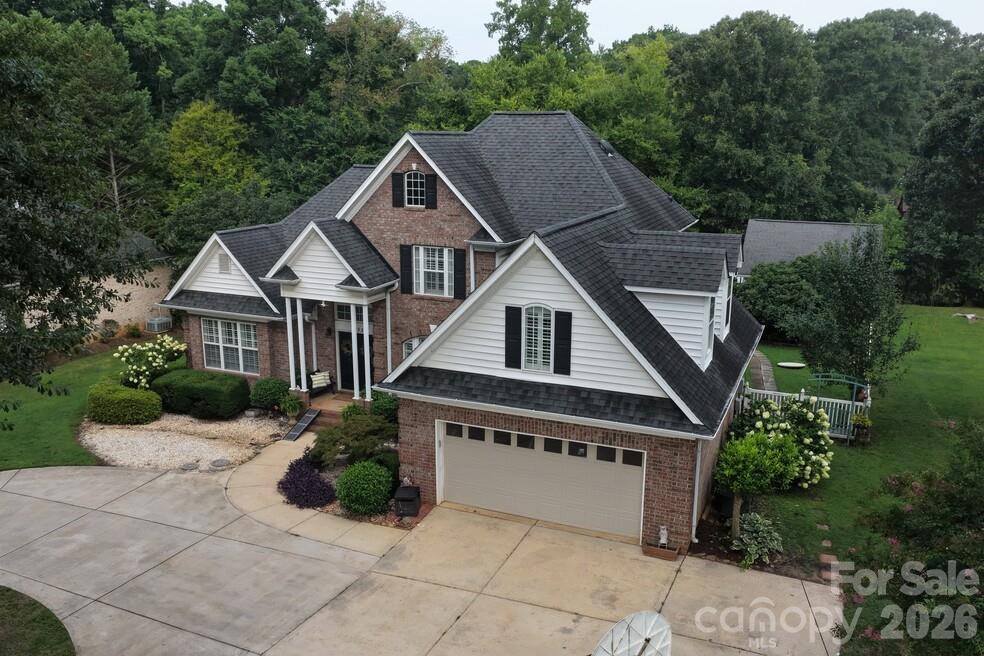Photo of 1093 Fairfield Drive, Gastonia, NC 28054