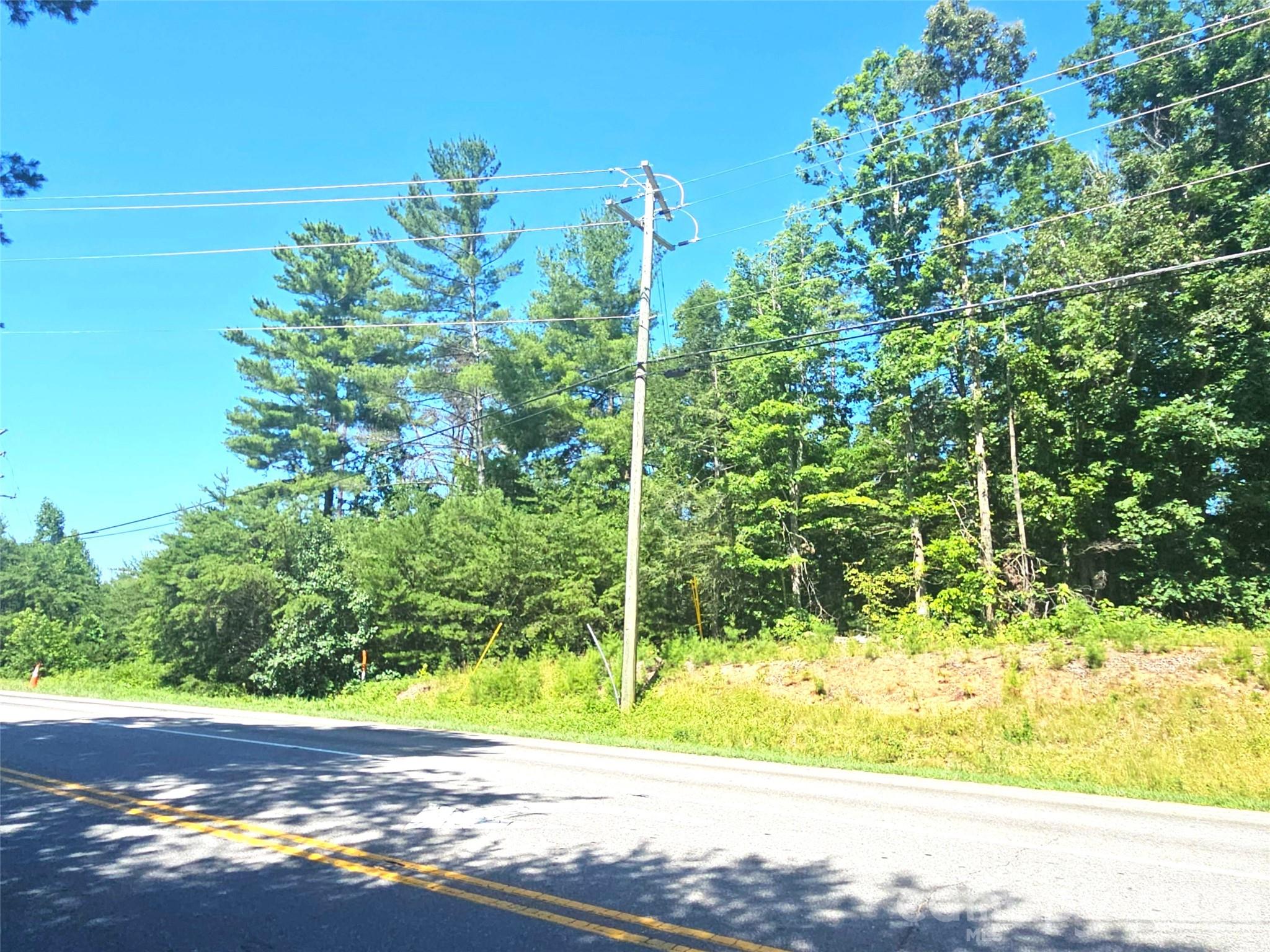 Photo of 9999 Monticello Road, Weaverville, NC 28787