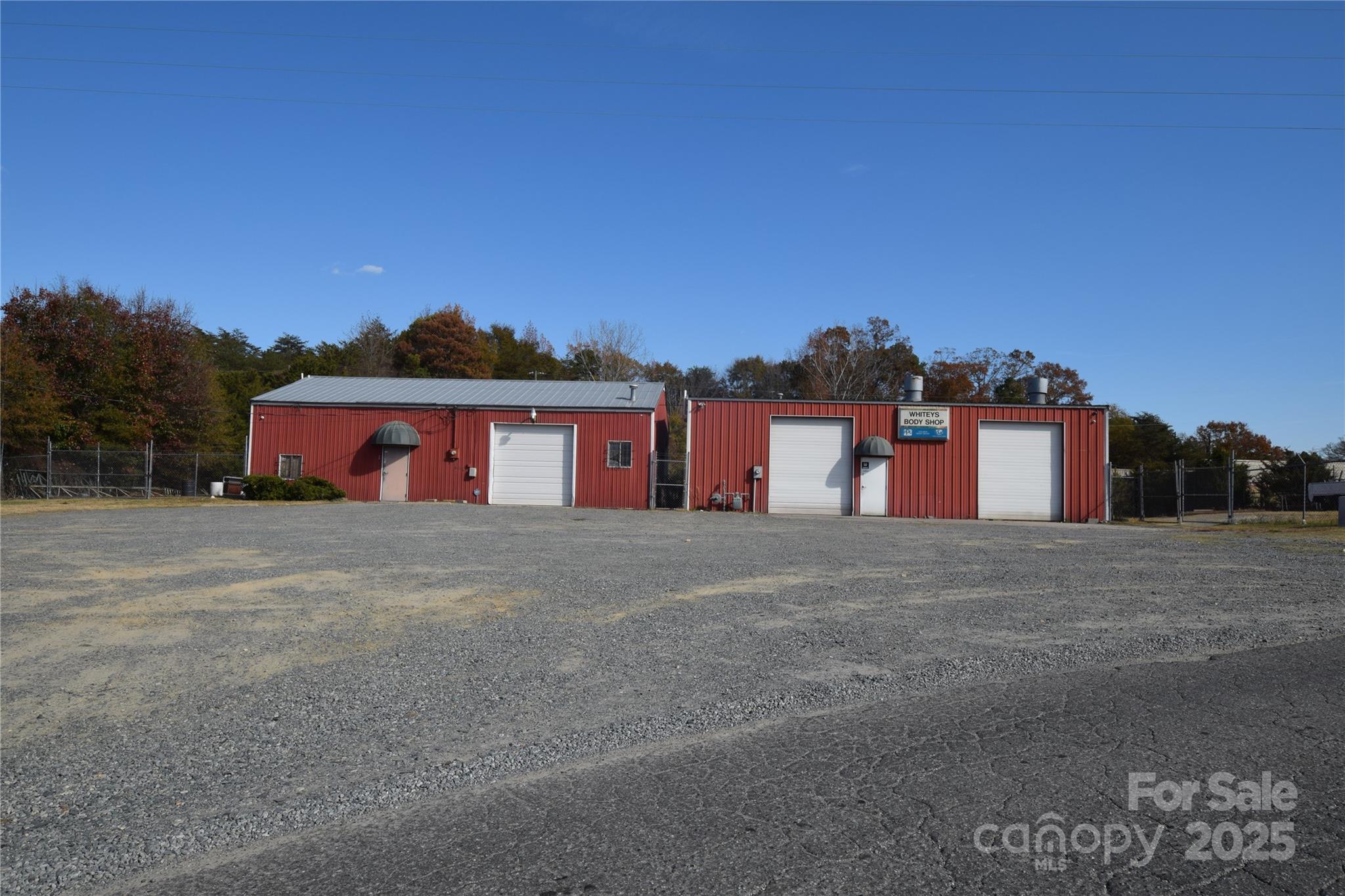 Photo of 10310 Rozzelles Ferry Road, Charlotte, NC 28214