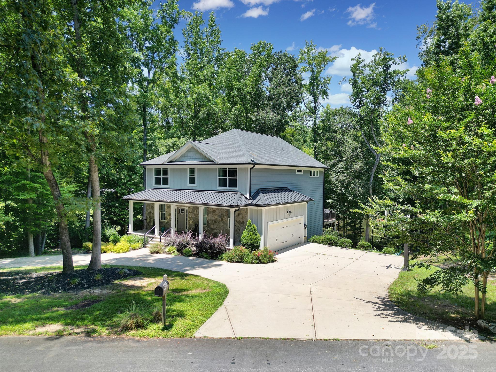 Photo of 463 Lake Wylie Road, Belmont, NC 28012