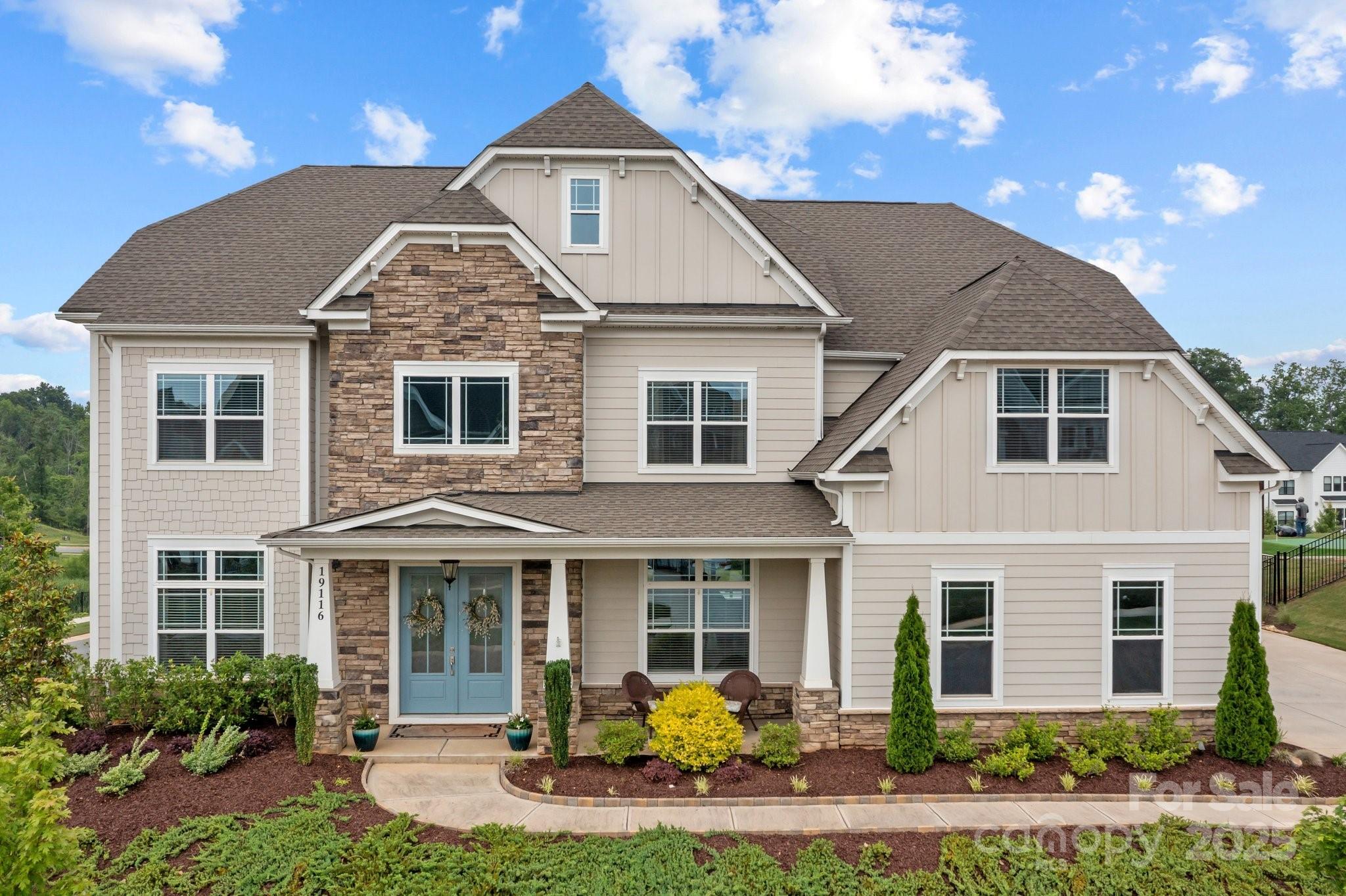 Photo of 19116 Beecher Commons Drive, Huntersville, NC 28078