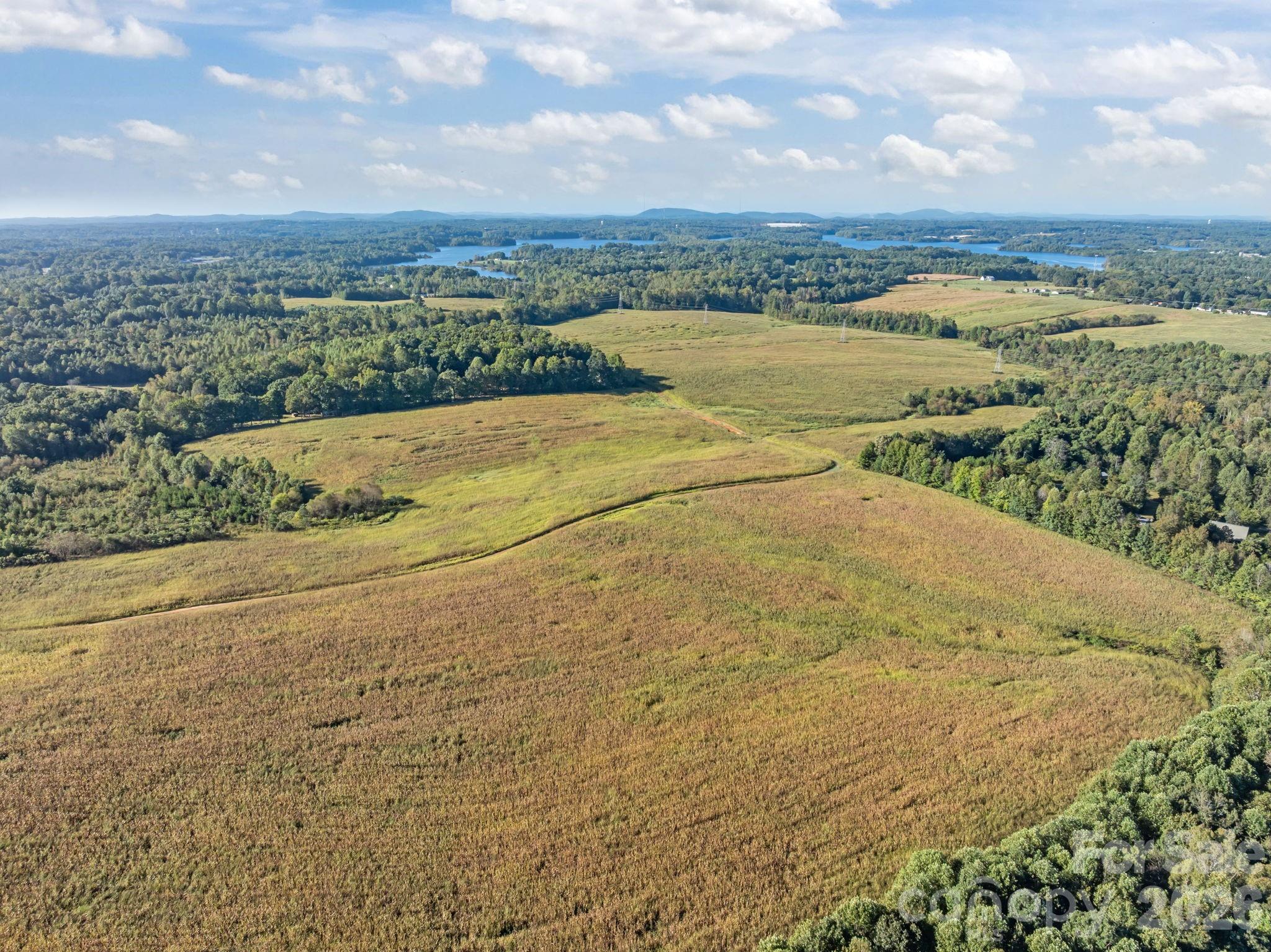 Photo of 9135 US 220 Alternate Highway N, Randleman, NC 27317