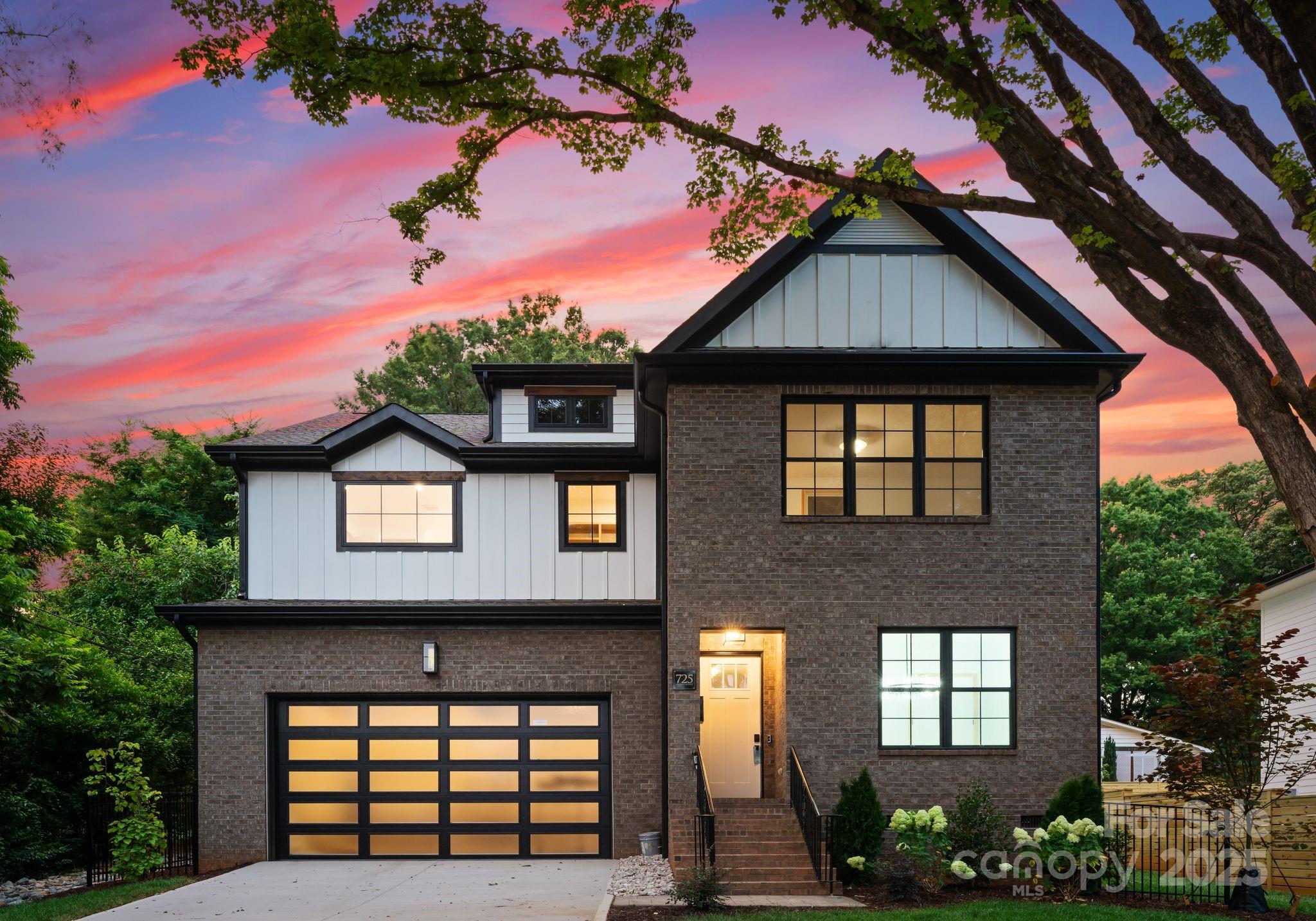 Photo of 725 Hillside Avenue, Charlotte, NC 28209