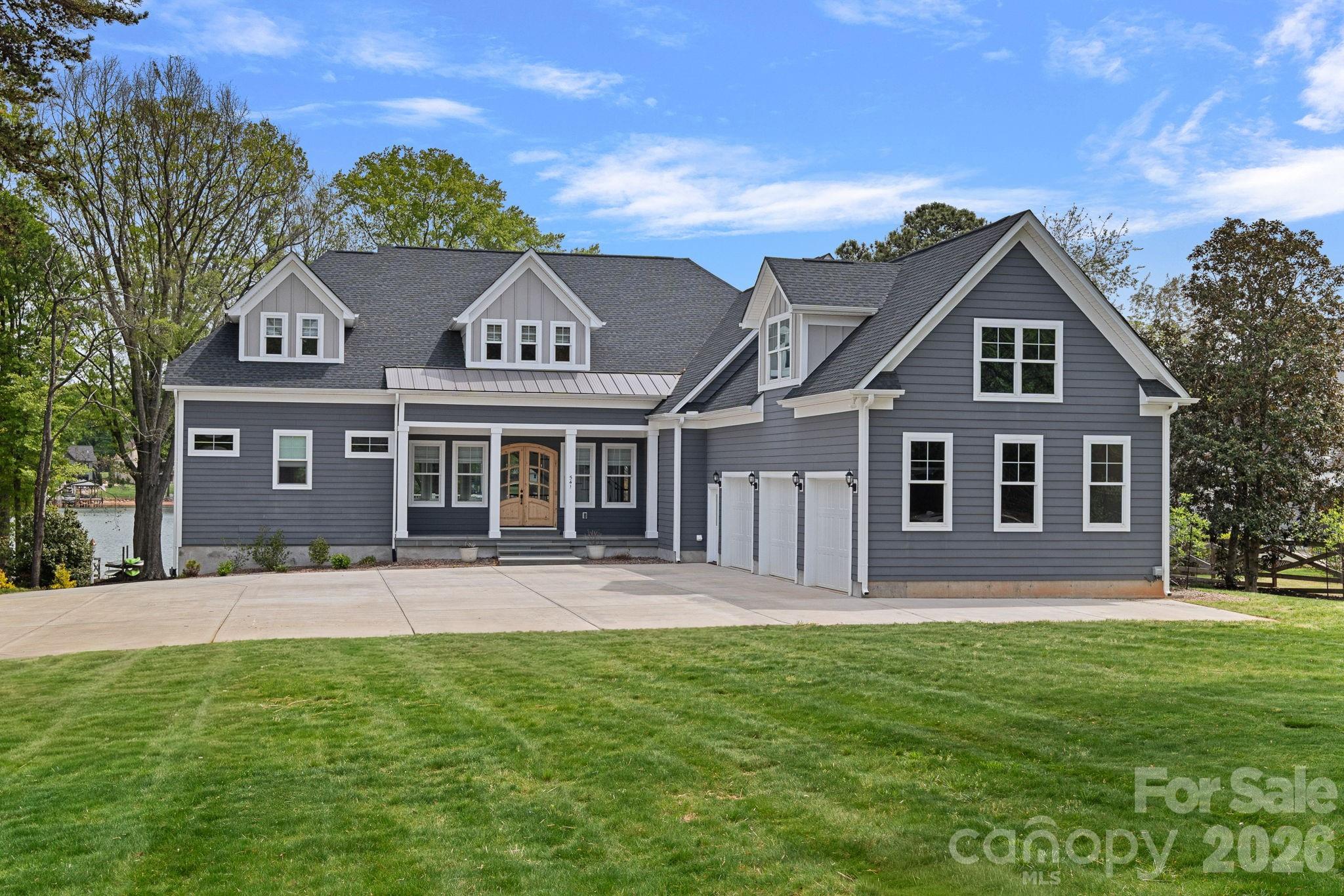 Photo of 541 Isle Of Pines Road, Mooresville, NC 28117