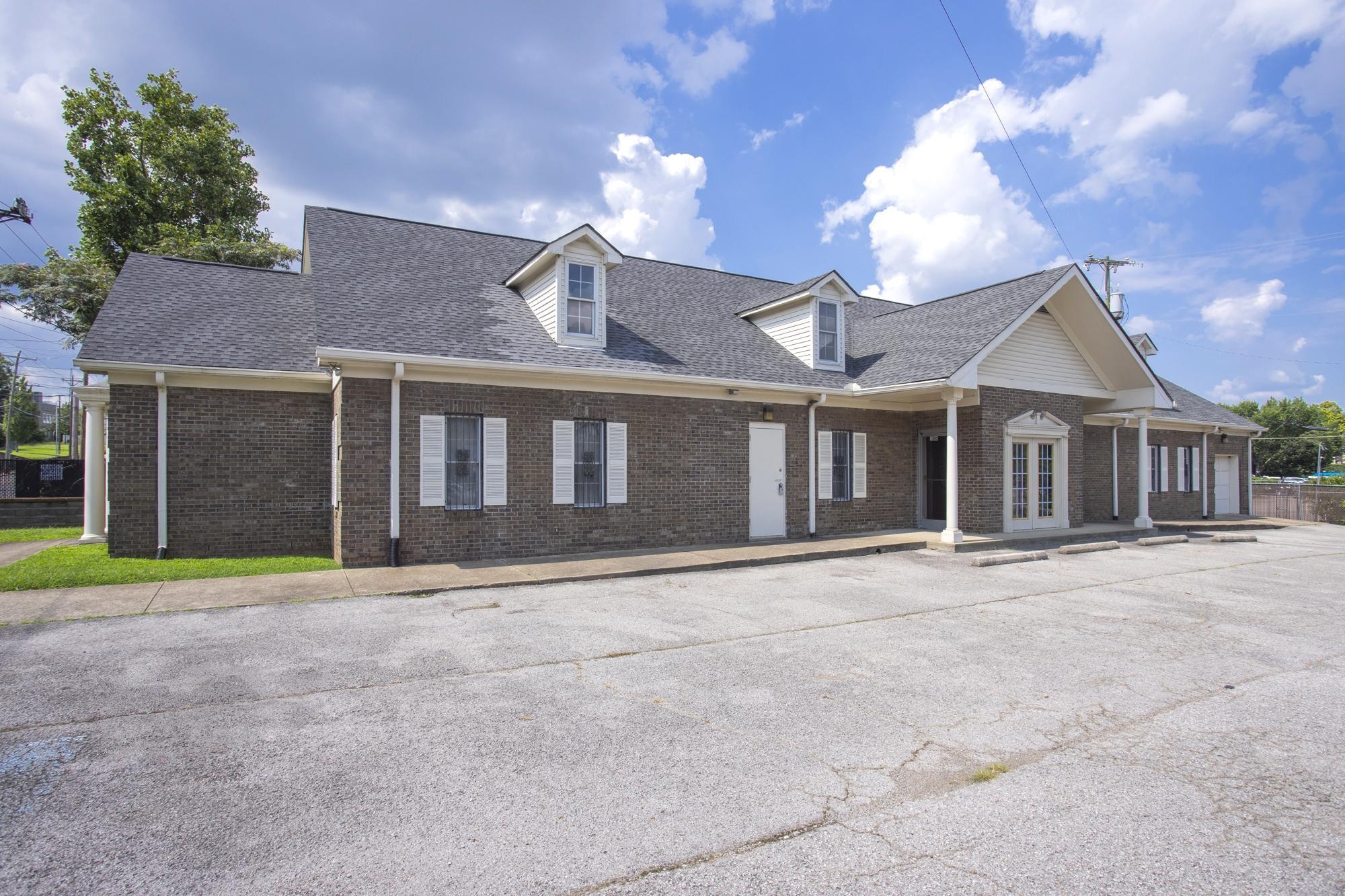 Photo of 404 Dr Db Todd Jr Blvd, Nashville, TN 37203