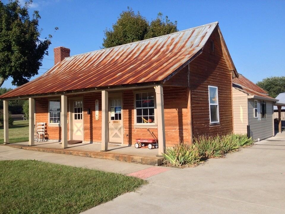 Photo of 1650 Highway 31 W, Goodlettsville, TN 37072