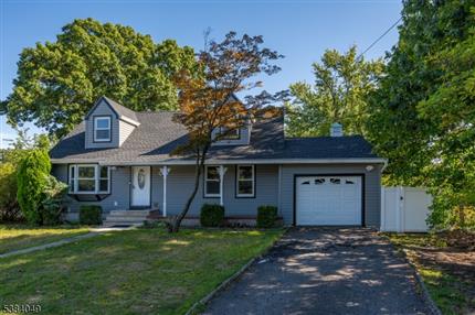 Photo of 43 Graydon Ter, Clifton City, NJ 07013