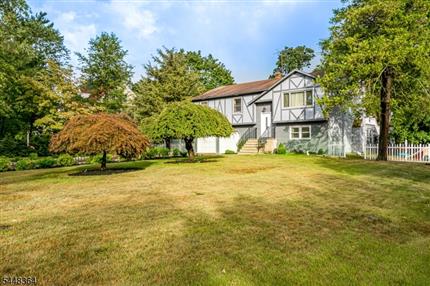 Photo of 737 W 8Th St, Plainfield City, NJ 07060