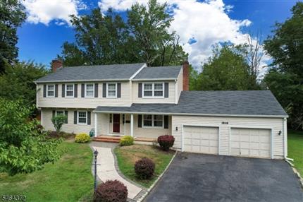 Photo of 1846 Rangewood Ct, Plainfield City, NJ 07060