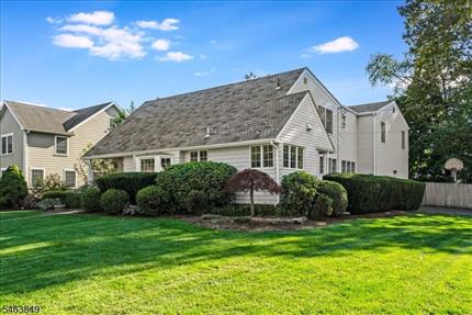 Photo of 25 Richland Dr, Springfield Twp., NJ 07081
