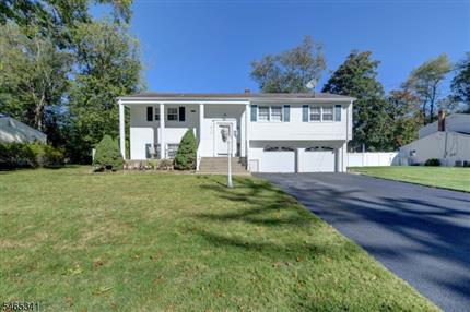 Photo of 5 Dari Ct, Lincoln Park Boro, NJ 07035