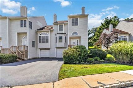 Photo of 44 Ryan Ln, Lincoln Park Boro, NJ 07035