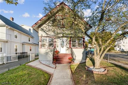 Photo of 355 Bergen St, Plainfield City, NJ 07063