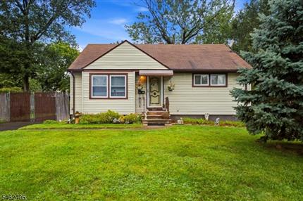 Photo of 1449 Frances Ln, Plainfield City, NJ 07062