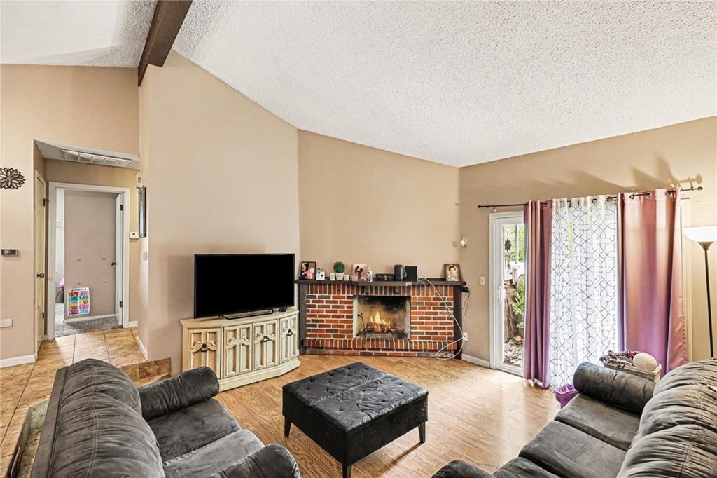 Photo of 14025 Ballantrae Drive, Grandview, MO 64030