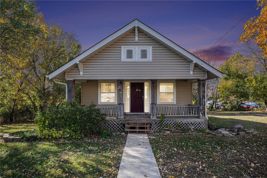 Photo of 12418 3rd Street, Grandview, MO 64040