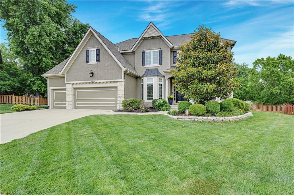 Photo of 5609 Roundtree Street, Shawnee, KS 66226