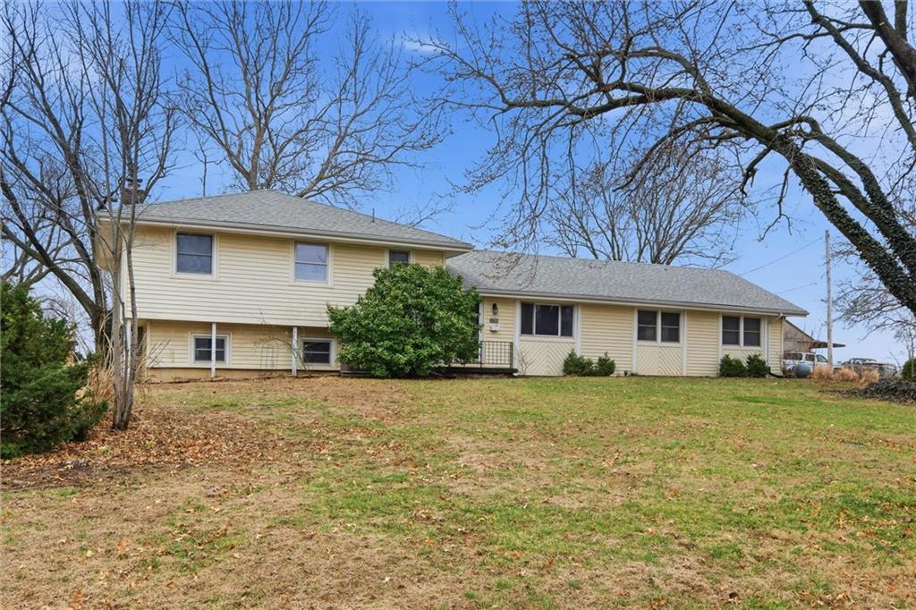 Photo of 15794 151st Street, Bonner Springs, KS 66012