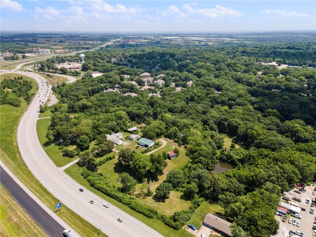 Photo of 1203 N State Route 291 Highway, Liberty, MO 64068