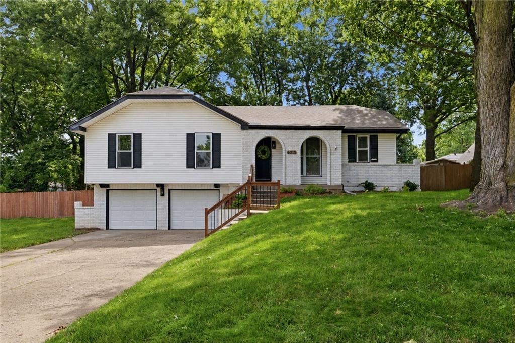 Photo of 6015 Hauser Drive, Shawnee, KS 66216