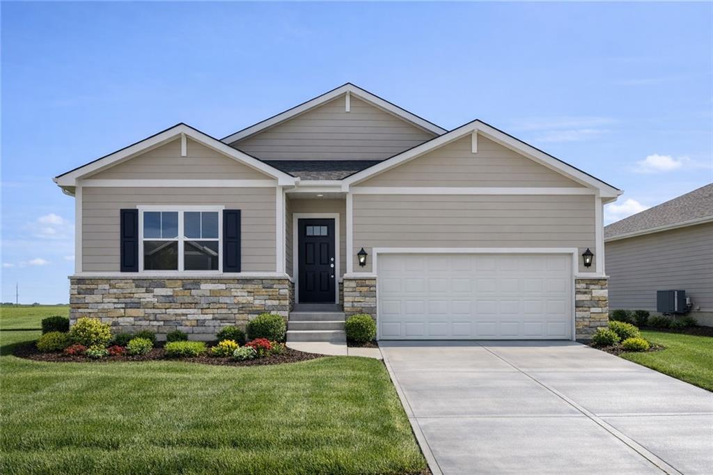 Photo of 17746 Red Bird Street, Gardner, KS 66030