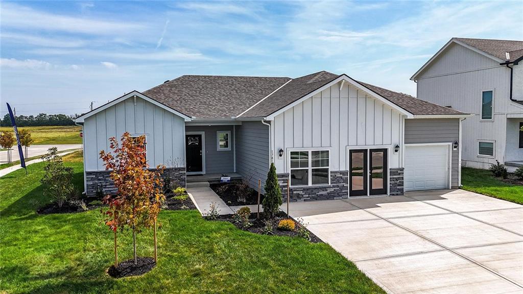 Photo of 17807 Green Road, Gardner, KS 66030