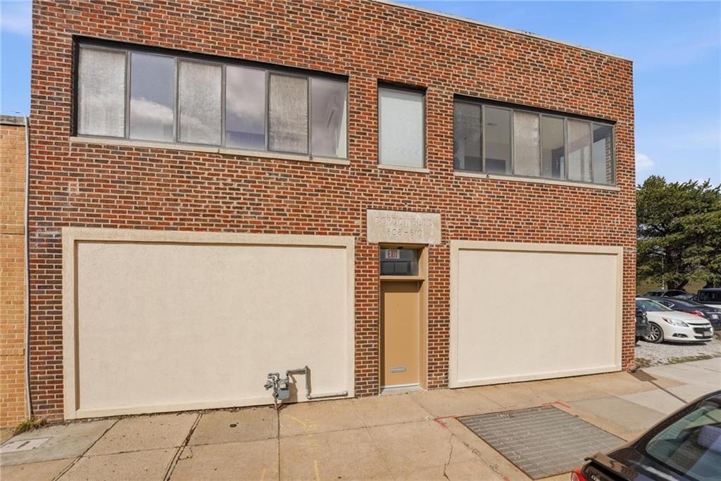 Photo of 808 E 10th Street, Kansas City, MO 64106