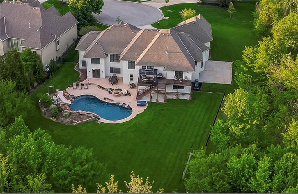 Photo of 16332 LARSEN Street, Overland Park, KS 66221