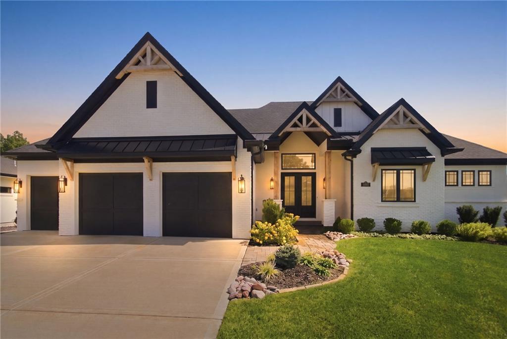 Photo of 8681 NE Shoal Creek Valley Drive, Kansas City, MO 64157