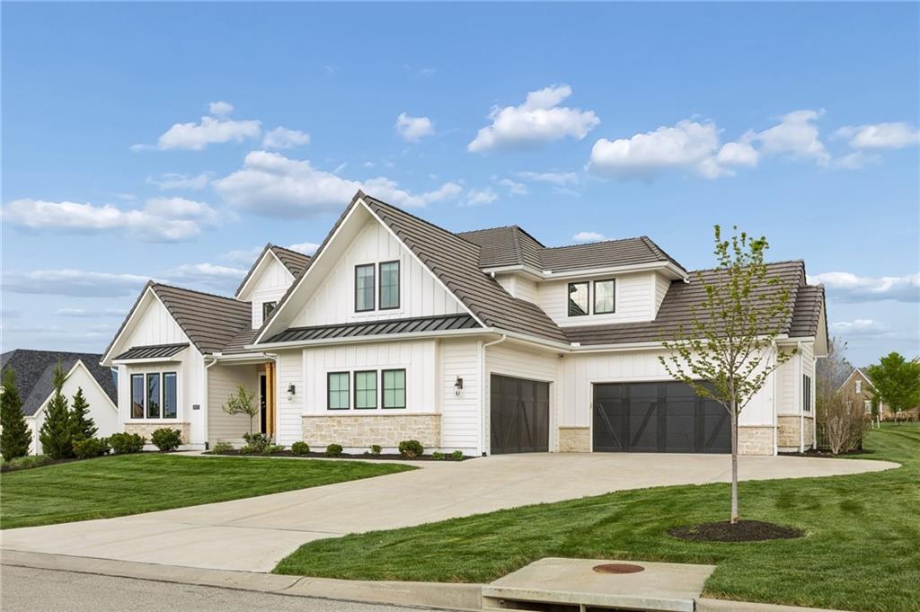 Photo of 10711 W 173rd Terrace, Overland Park, KS 66221