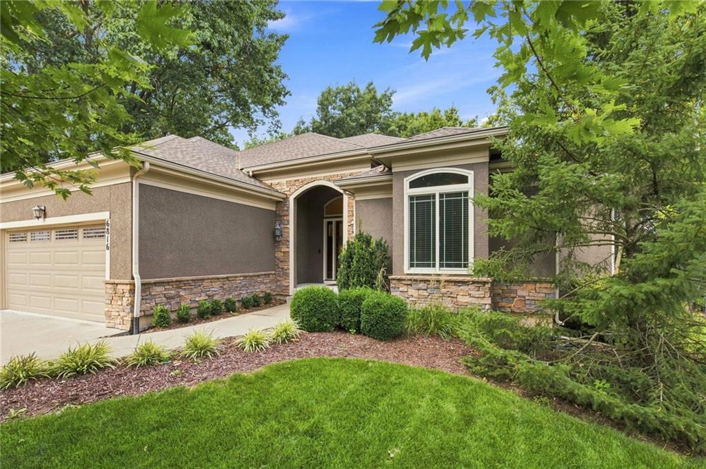 Photo of 6816 Longview Street, Shawnee, KS 66218