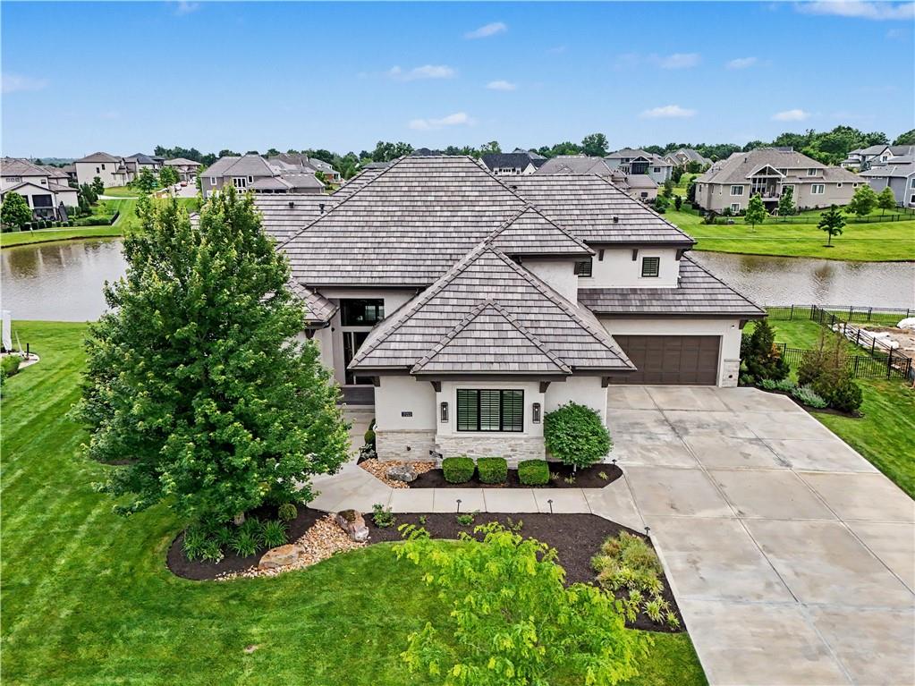 Photo of 17213 Goddard Street, Overland Park, KS 66221