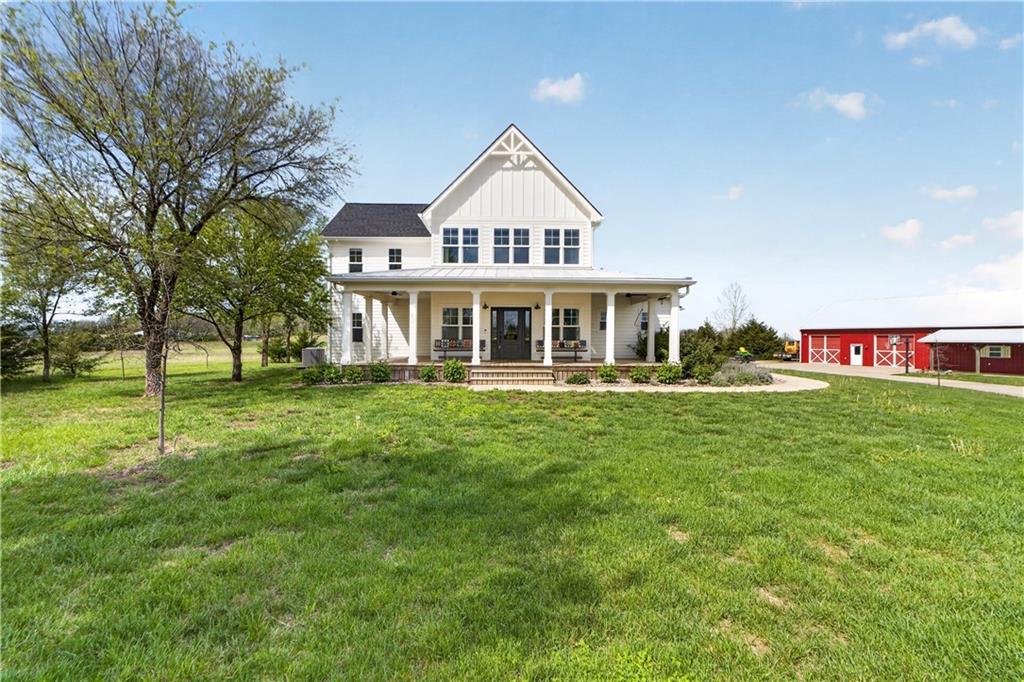 Photo of 17270 Stillwell Road, Bonner Springs, KS 66012