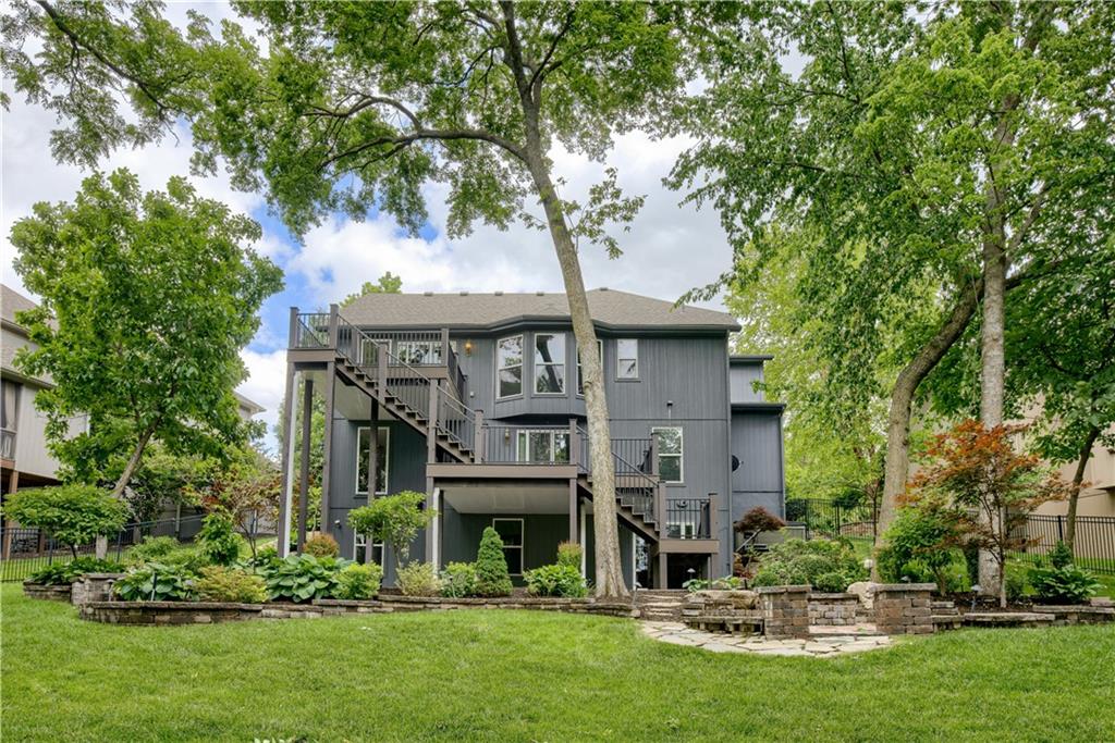 Photo of 6764 Longview Road, Shawnee, KS 66218