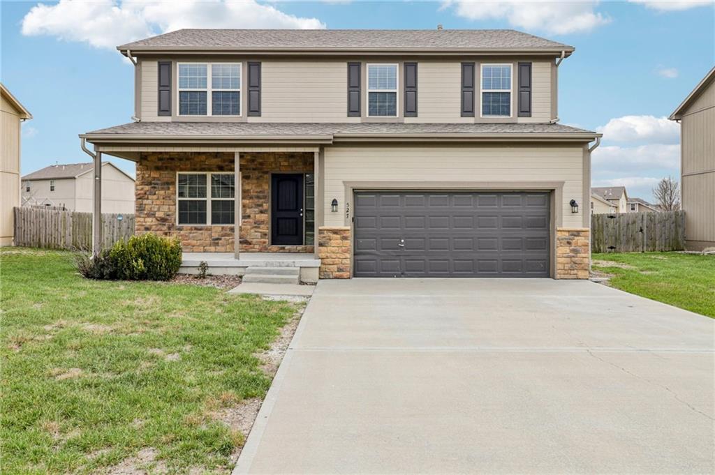 Photo of 527 S Poplar Street, Gardner, KS 66030