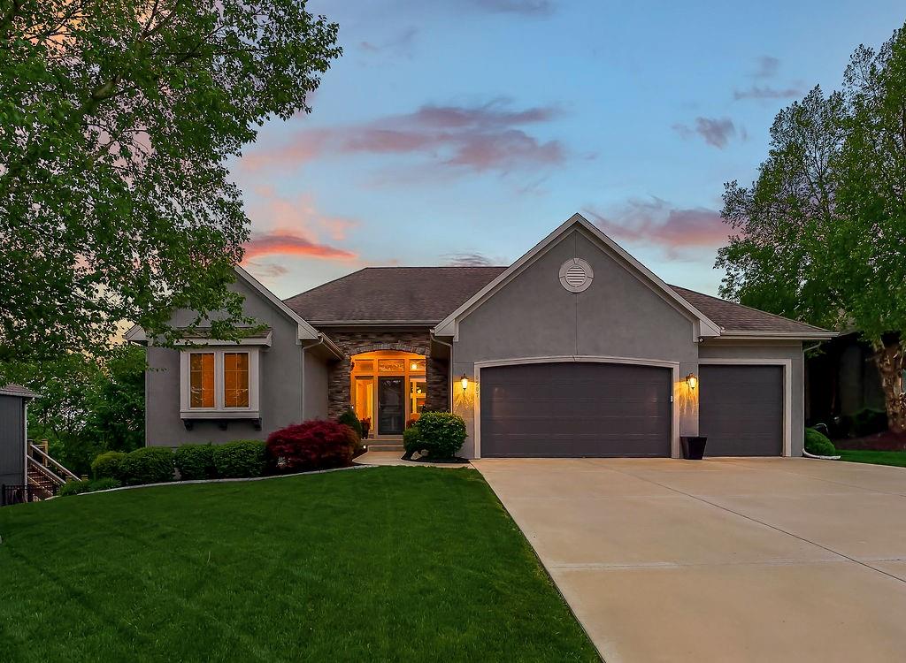 Photo of 20507 W 80th Street, Shawnee, KS 66218