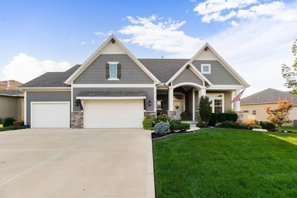 Photo of 6840 BELMONT Drive, Shawnee, KS 66226