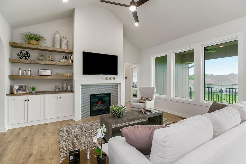 Photo of 4925 146th Street, Basehor, KS 66007