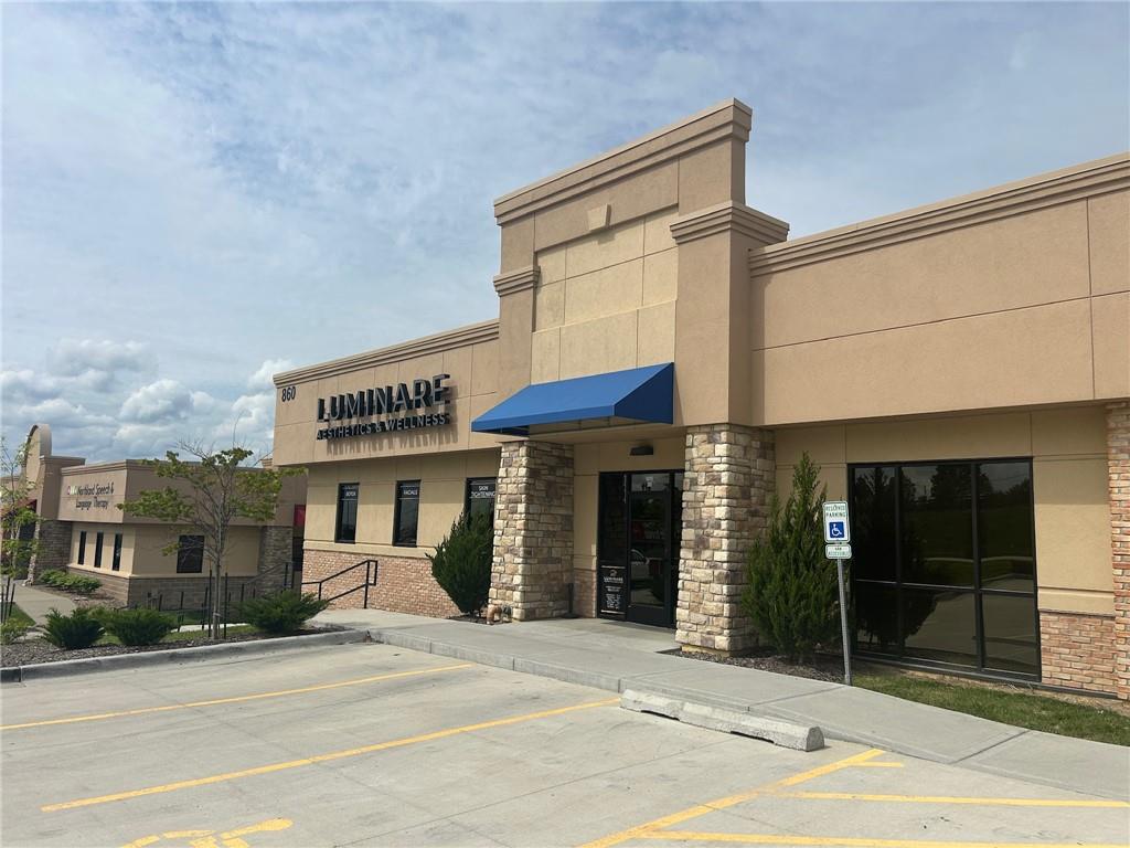Photo of 860 Haines Drive, Liberty, MO 64068