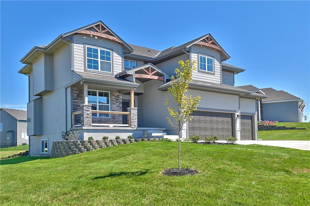 Photo of 6122 Lewis Drive, Shawnee, KS 66226