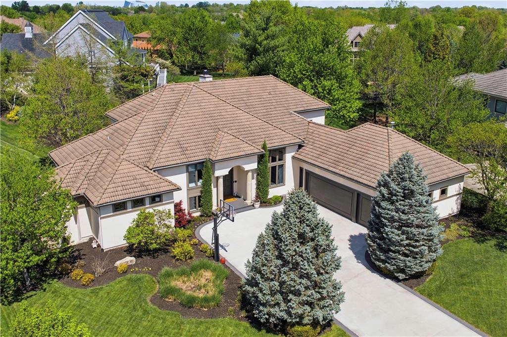 Photo of 4824 W 144th Terrace, Overland Park, KS 66224