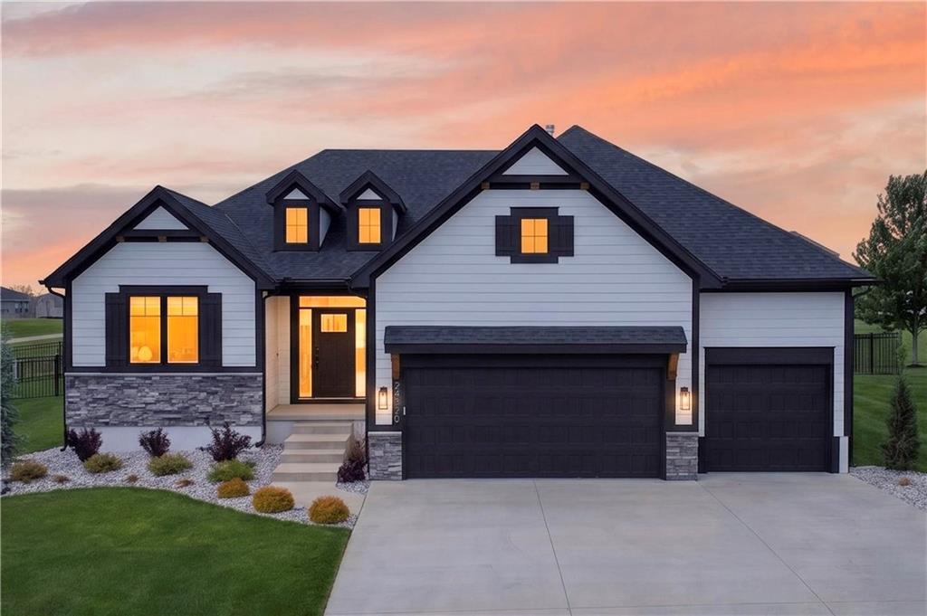 Photo of 24320 W 68th Street, Shawnee, KS 66226