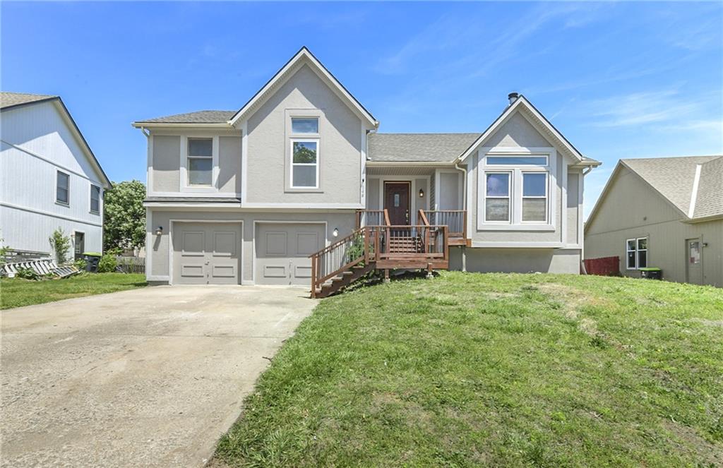 Photo of 146 W Colleen Drive, Gardner, KS 66030