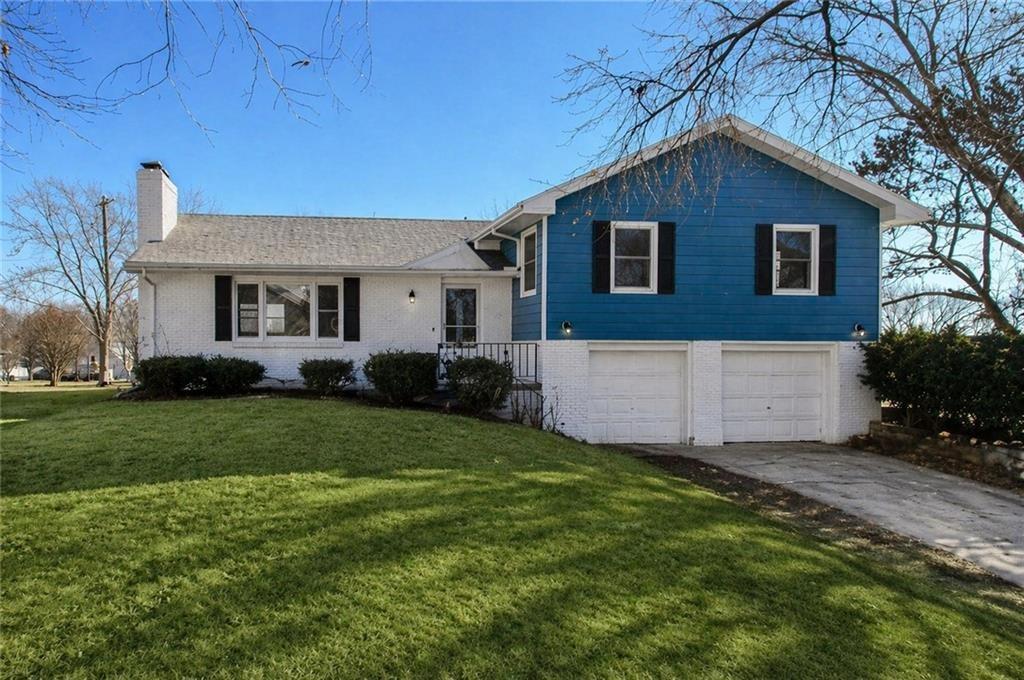 Photo of 14655 Gale Road, Smithville, MO 64089